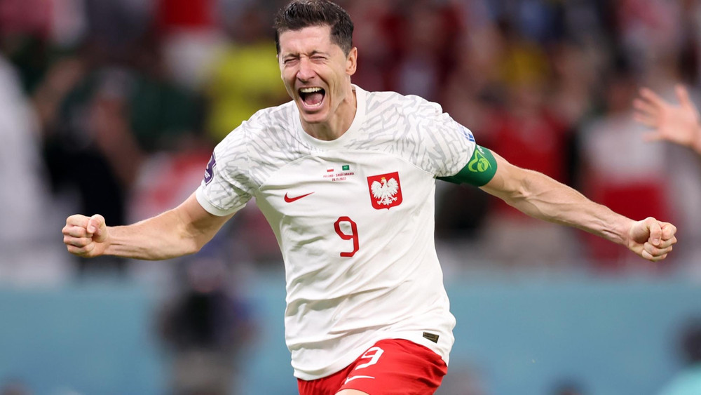 Bộ sưu tập hình nền cầu thủ Robert Lewandowski sắc nét