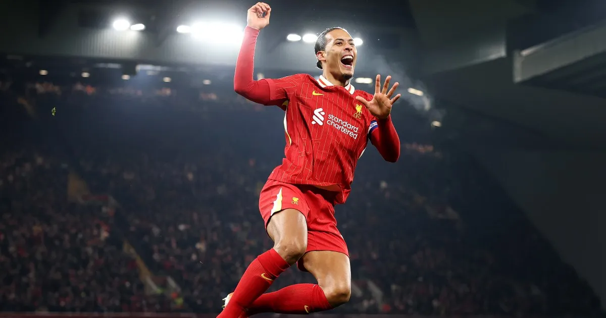 Vir̀nh nền cầu thủ Virgil van Dijk thể hiện sự đẳng cấp